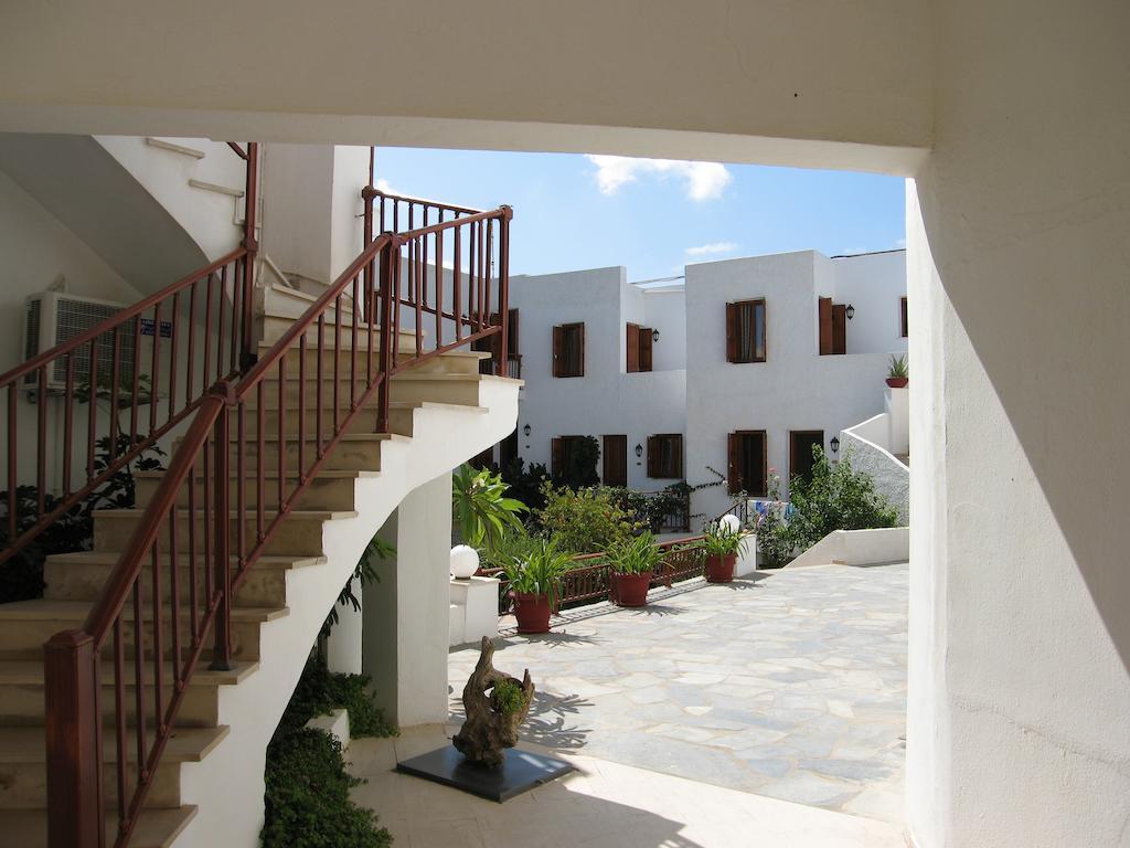 העיירה רתימנו Blue Sea Hotel Apartments מראה חיצוני תמונה